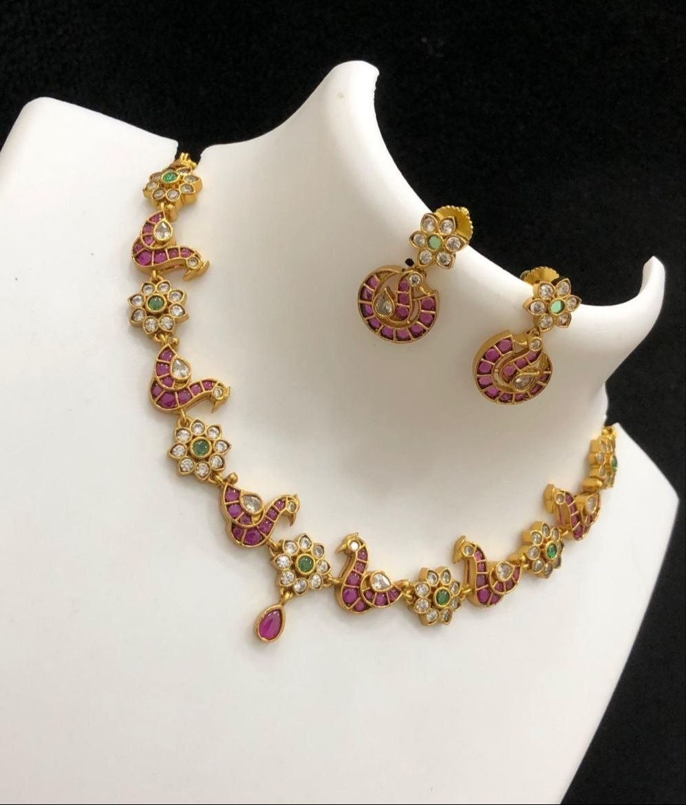 Peacock Bloom Kemp Stone Necklace set